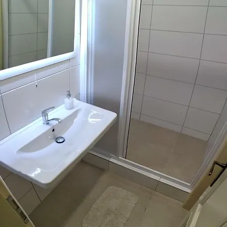 Real Charles Bridge Apartment. *