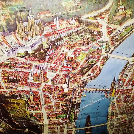 Real Charles Bridge Apartment. *